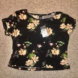 NWT Cropped Black Floral Tee